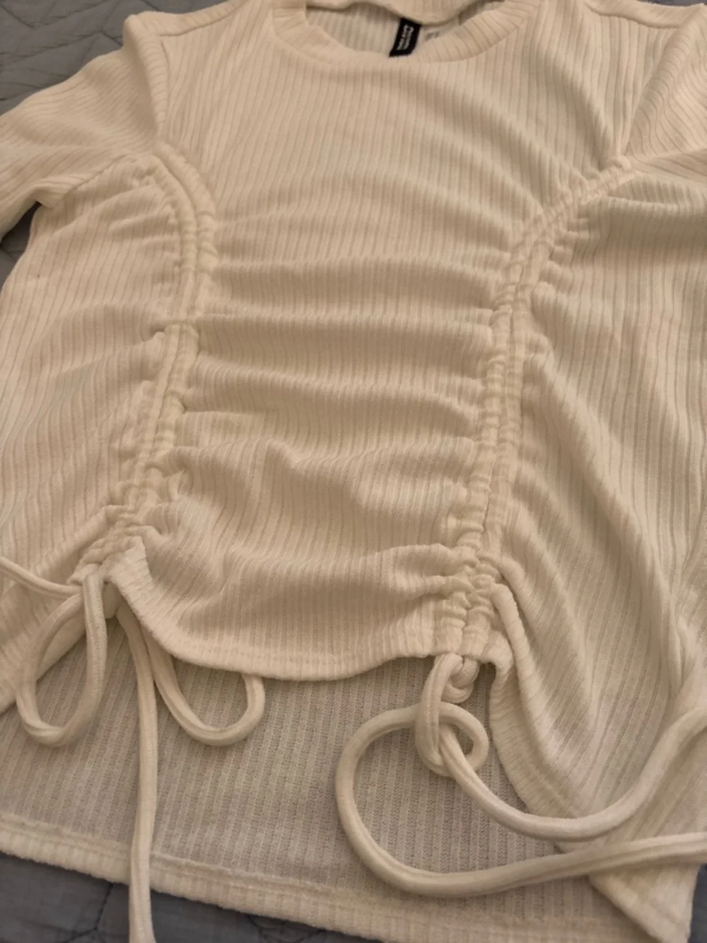 H&M White Ribbed Drawstring Top, Medium - Picture 3 of 6